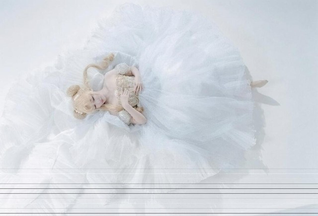 セレニティドレス/サリエさん（@hummel827）提供