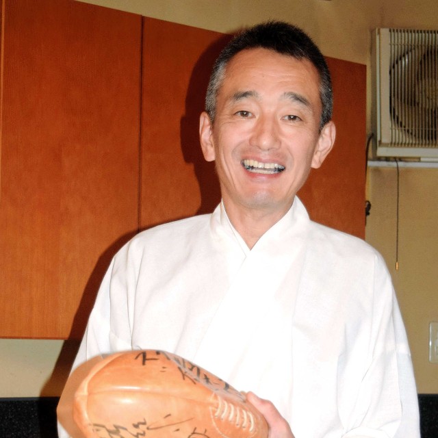 都内で寿司店を営む宮田恭男さん2019年