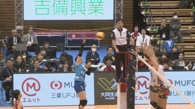 SVリーグ女子第3節　岡山シーガルズ 対 東レアローズ滋賀　シゲトーアリーナ岡山　25日