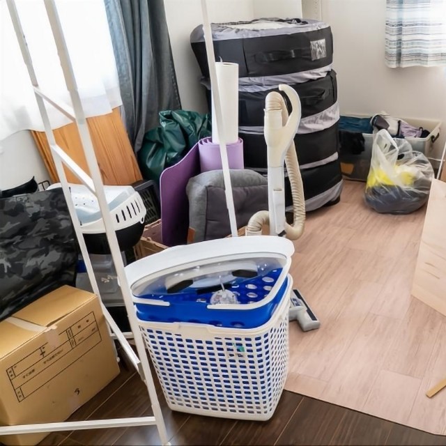 家の中に残っている荷物は撤去する