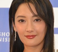 菜々緒さん