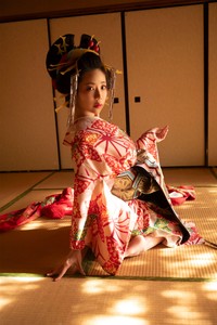 鈴木ふみ奈（提供：週刊SPA!編集部　撮影／佐藤裕之　スタイリング／角藤智美　ヘアメイク／小野真由美）
