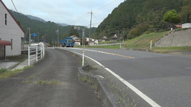 事故があった国道　真庭市美甘