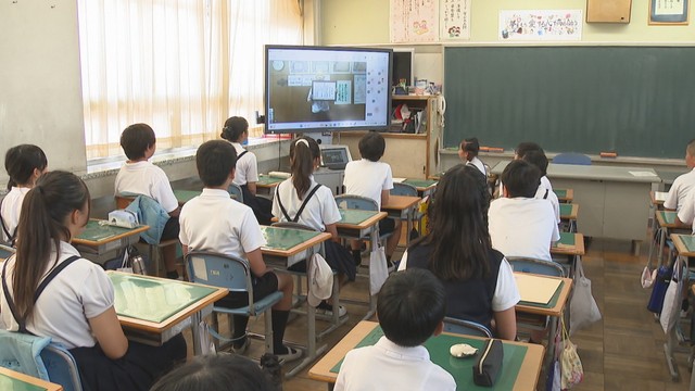 前田小学校　高松市前田東町