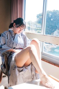 『未梨一花写真集 回帰線』（徳間書店）／ 撮影：桑島智輝