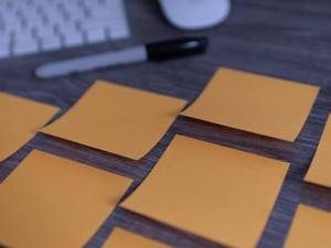 紙に書き殴って外に出す、自分の気持ち。いつか誰かに伝えられたら