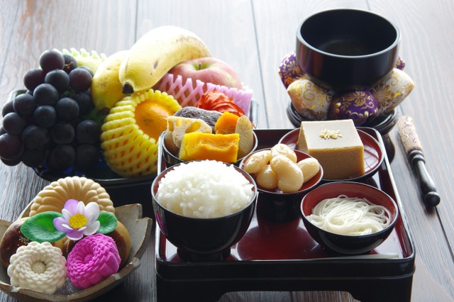 山盛りご飯＝最後の食事※画像はイメージです（sakura/stock.adobe.com）