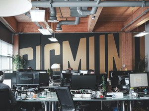 生理は邪魔者か？就活で「生理痛の対処法は」と聞かれて感じた違和