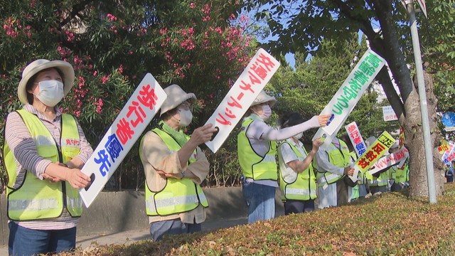 高松市の亀阜小学校前　高松市亀岡町