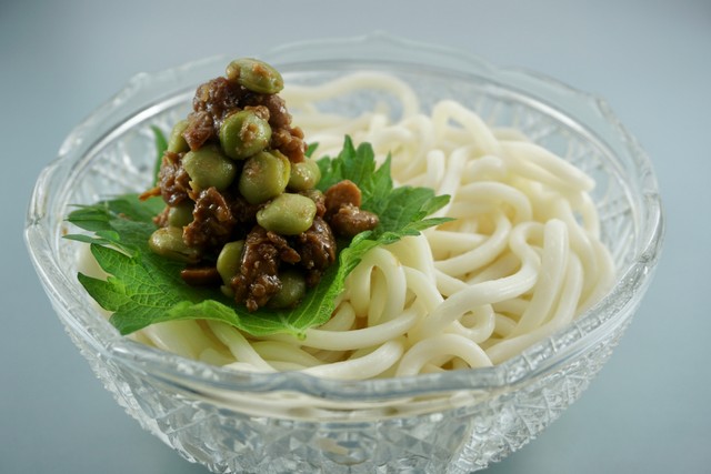 夏の冷たい麺類にもぴったり（東門提供）