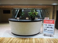 2階から3階へのエスカレーターは封鎖されていた