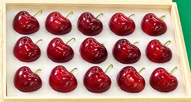 Heart Cherries