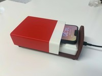 話題のベッド型ワイヤレス充電器（高校生の電子工作日記さん提供）