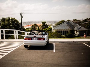 初任地は、出会いが少ない田舎の街。周囲は既婚者だらけ。理想の結婚生活のためには