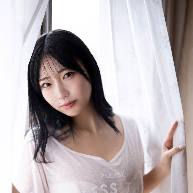 Miina（提供／週刊SPA!編集部　撮影／武田敏将　ヘアメイク／池田ふみ（GiGGLE）　スタイリング／春原愛子）
