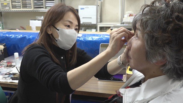 【特集】メイクセラピーを医療現場に　メイクを通じて心をサポート　岡山市