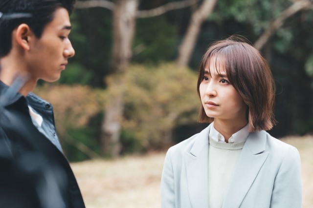 母親役熱演中の篠田麻里子