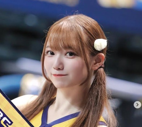 菊池桃子のインスタグラム＠momoko.k_0105より