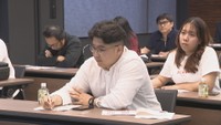 アジア9カ国の中央銀行などに所属する留学生が香川銀行を訪問　地方銀行の実情を学ぶ