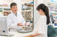 改正薬機法から2カ月、市販かぜ薬の購入者はどう変わった？　※画像はイメージです（buritora/stock.adobe.com）