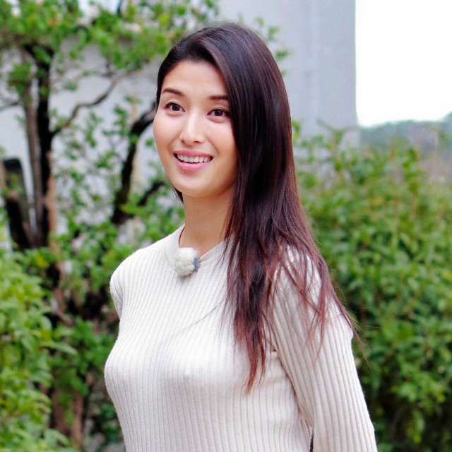 橋本マナミ＝2015年