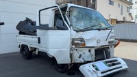 原付バイクと軽トラックが正面衝突（岡山・東区）