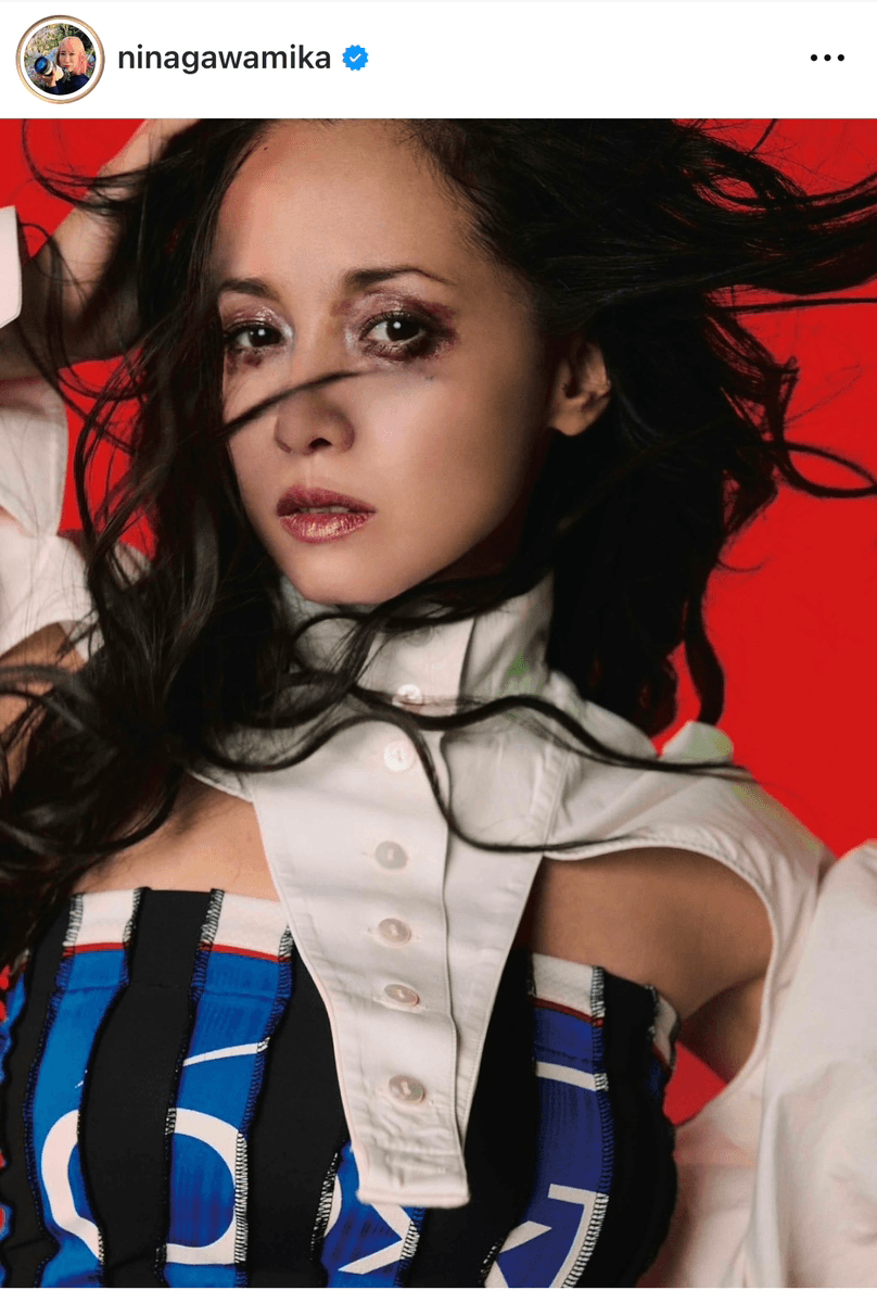 蜷川実花 (@ninagawamika)さんのインスタグラムより