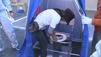 災害を想定した簡易トイレの設置訓練　岡山市