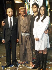 2人の愛娘で大河ドラマ「風林火山」でヒロインを務めた柴本幸さん（右端）。共演者も豪華！！！（2007年）