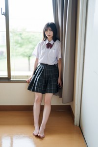 櫻坂46・山田桃実（高校3年生）「B.L.T. SUMMER CANDY 2026」（東京ニュース通信社刊）撮影／HIROKAZU