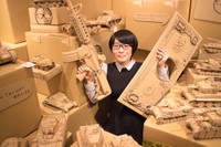 大野さんが、これまで手掛けてきた作品150点余り。「次の10年も作れているようにがんばろう！」と意気込む（提供写真）