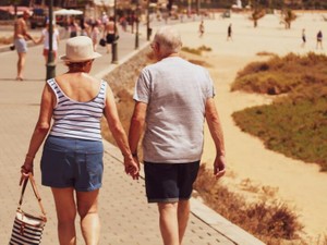 冷蔵庫に残る「カモメの玉子」は夫への愛。彼女は食べないままでいた