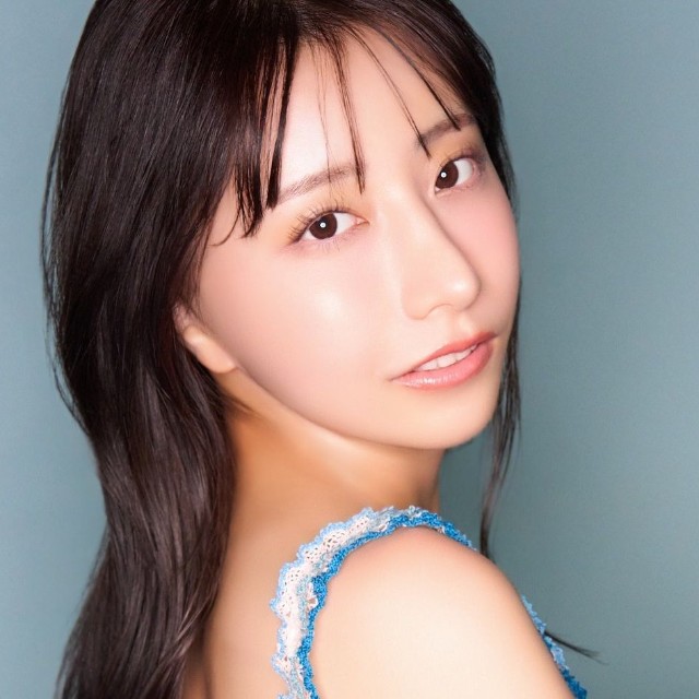 鈴木優香 デジタル写真集『After Bloom』（撮影：Takeo Dec.、発行：ワニブックス）より 