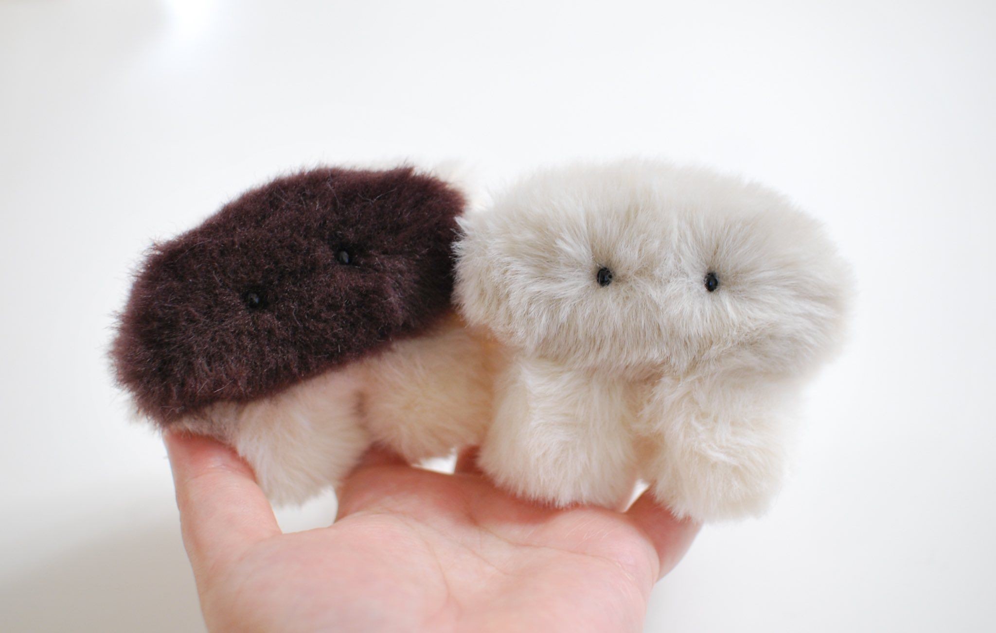 噛んだ後ガムのぬいぐるみ？ カネヒラさんの作る「大人こそ必要な安定