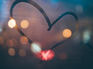 【厳選】「フェミニズムに救われた」20代女性がフェミニズムを考えたエッセイ5選