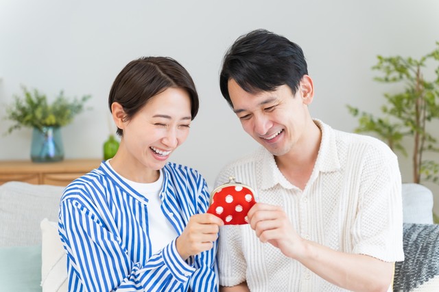 きちんと節約している家庭ほど結婚の幸福度が高いそうです※画像はイメージです（ponta1414/stock.adobe.com）