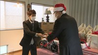 岡山市にある児童養護施設「新天地育児院」に、クリスマスプレゼントを