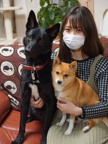 今お手伝いをしている動物病院に就職し、将来は保護猫カフェも開いてみたいと話す穂乃花さん「動物のためにがんばります！」