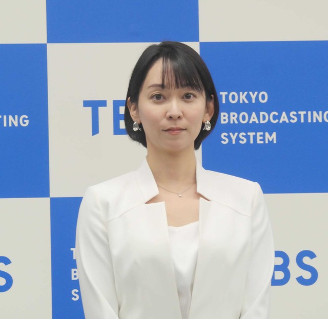 出水麻衣アナウンサー