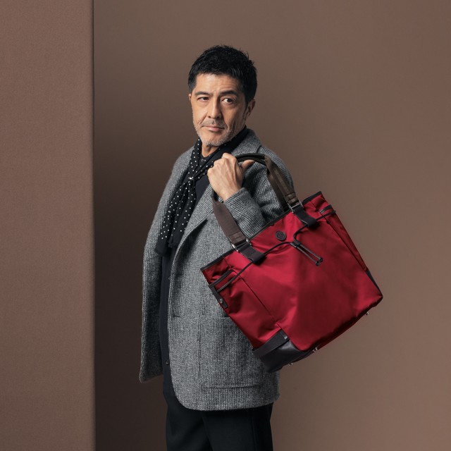 谷中 敦とオロビアンコ、日々を彩るバッグの流儀。