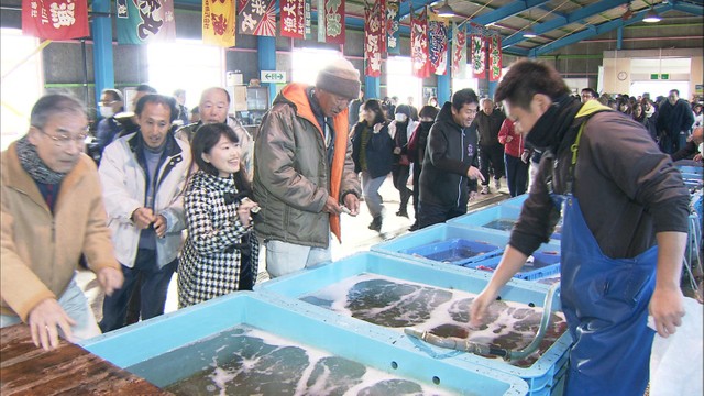 漁協で自慢の特産品販売「あじっこ市場」　香川・高松市