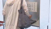 電子投票の様子　善通寺市役所　30日