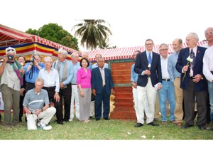 思いがけず明るい場所に　カンボジアで命を落としたジャーナリストたち