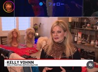 インタビューに応じるケリー・ヴォーン＝ケリー・ヴォーンのインスタグラム＠kellyvohnnより