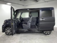 ミラクルオープンドアが魅力のタント（提供：norico by ガリバー）