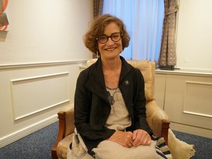 女性の婚期をXマスケーキに例えた昔の日本、エイジズムは「利益のため仕組まれた」