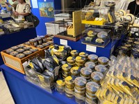 「大ゴッホ展」のオリジナルグッズも販売（9月19日撮影）