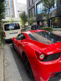 銀座に駐めていたフェラーリ458イタリア（提供画像）