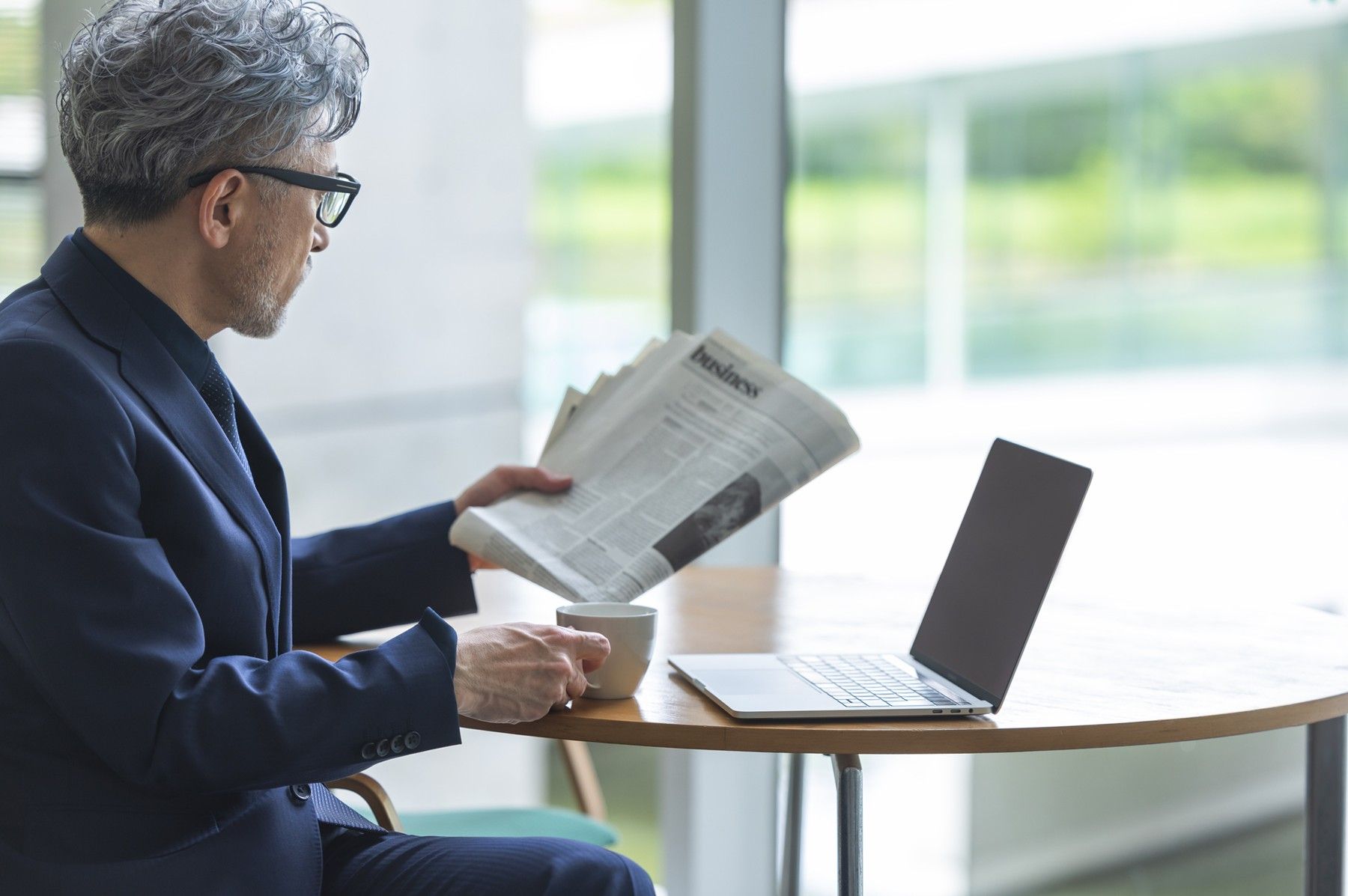 シニア広告媒体・画像3