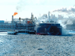 トップ10にも入らぬ経済力　それでもロシアが世界を揺さぶれる理由（ロシアの謎）